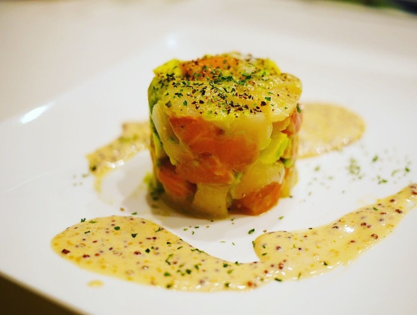 サーモンとホタテとアボカドのタルタル by Ryu1さん。 【クックパッド】 簡単おいしいみんなのレシピが350万品