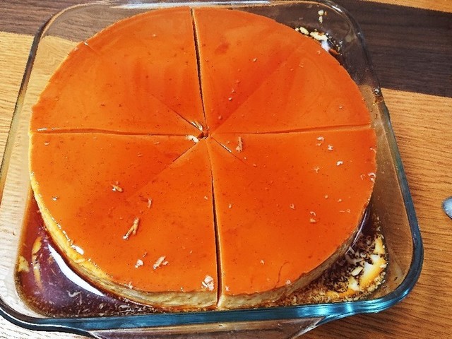 鍋で作る大きいプリン 牛乳の大量消費に レシピ 作り方 By ほい ほい クックパッド 簡単おいしいみんなのレシピが355万品