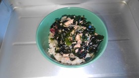 ツナと海藻の簡単ヘルシー海鮮丼