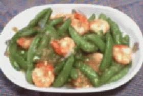 スナックえんどうとエビの炒め物