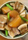 豚ばらと大根の角煮