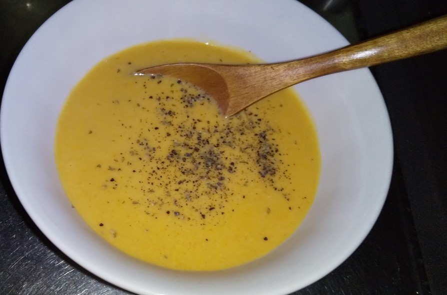 ピーナッツかぼちゃのスープの画像