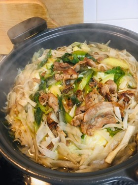 ねぎの青いところと豚ばらごぼう鍋