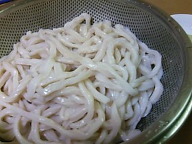 HBで超簡単!!手打ちうどん