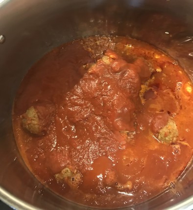お肉のトマトソース煮込みシチリア風の写真