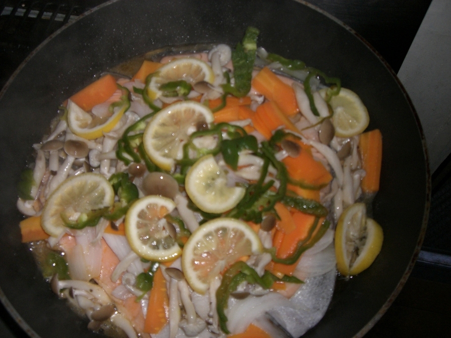 フライパン1つで☆鮭の野菜のっけ焼きの画像