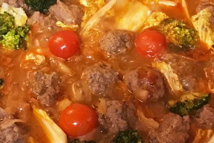 ご飯に合う白菜とミートボール鍋 レシピ 作り方 By ブルーコアラ クックパッド 簡単おいしいみんなのレシピが359万品