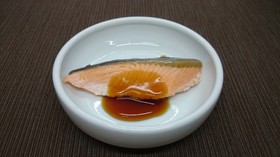 蒸し鮭の照りつけ【認可保育園の給食】