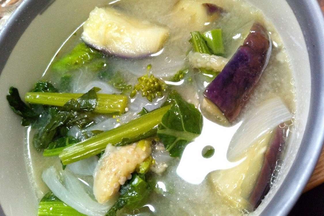 菜の花と新玉ねぎと茄子の味噌汁 レシピ 作り方 By ちますん クックパッド 簡単おいしいみんなのレシピが379万品