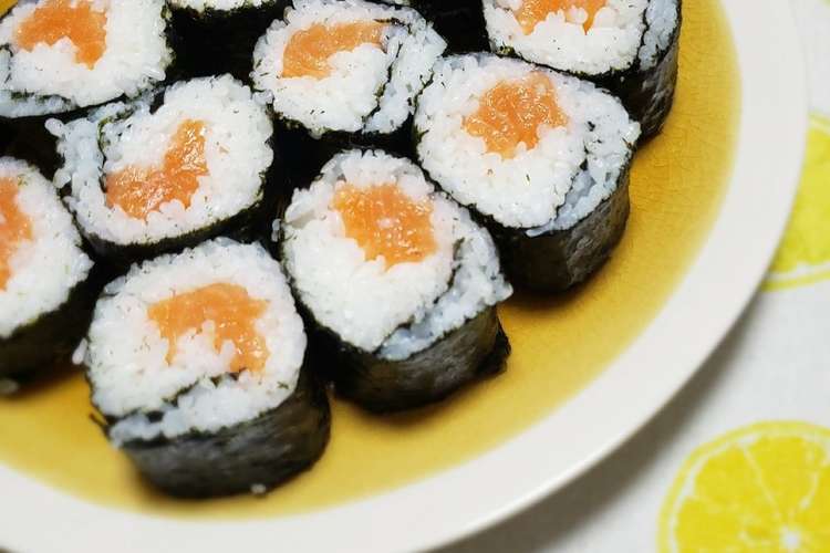 恵方巻 サーモンだけの子供用巻き寿司 レシピ 作り方 By Yuari クックパッド 簡単おいしいみんなのレシピが351万品
