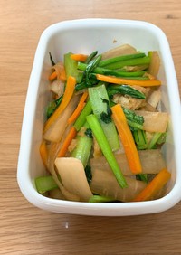 小松菜と大根の炒め物