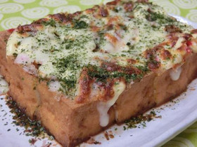 のせる順番だけ☆厚揚げのたこ焼き風ピザ