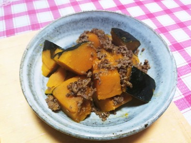 かぼちゃとひき肉の煮物の写真