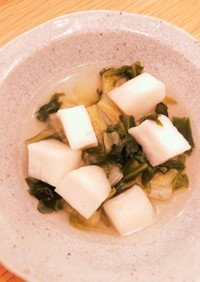 白菜と春菊とはんぺんの煮物