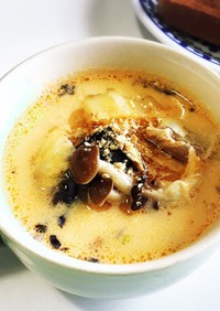 鯖とキムチの豆乳スープ