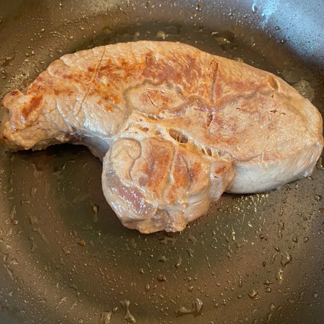 焼いても硬くない黒毛和牛スネ肉のステーキ レシピ 作り方 By Furu Leest クックパッド 簡単おいしいみんなのレシピが350万品 焼いても硬くない黒毛和牛スネ肉のステーキ レシピ 作り方 By Furu Leest クックパッド 簡単おいしいみんなのレシピが350万品