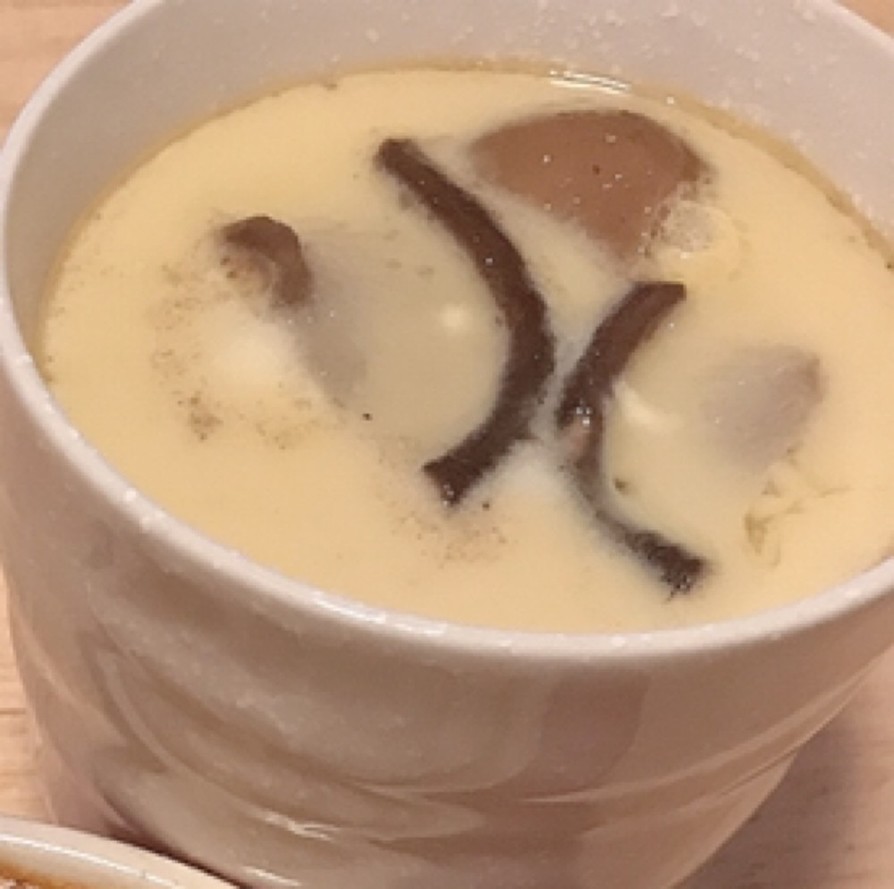 椎茸の茶碗蒸しの画像