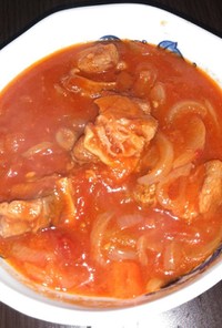 牛バラ肉のトマト煮込み