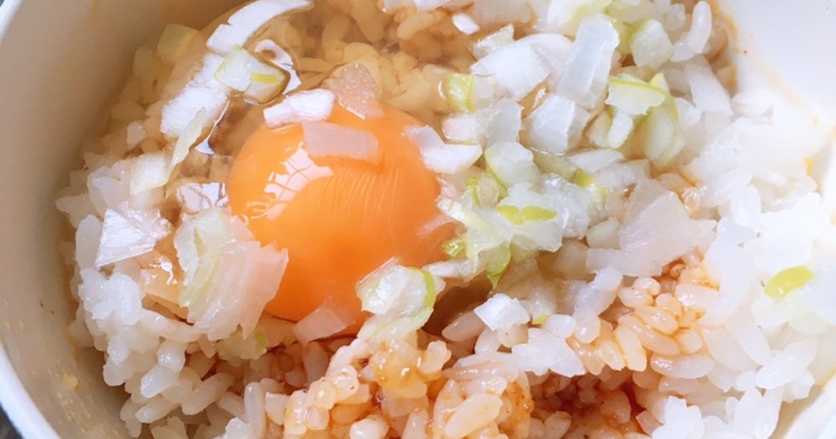 ズボラ飯ユッケ風tkg たまごかけご飯 レシピ 作り方 By くぅみんママ クックパッド