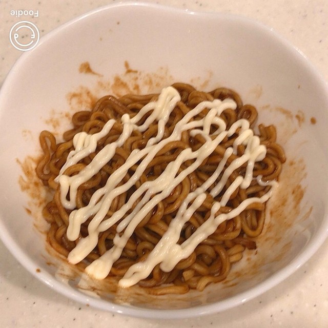 レンジで簡単 超濃厚具なし焼きそば レシピ 作り方 By クックまいななパパ クックパッド 簡単おいしいみんなのレシピが353万品