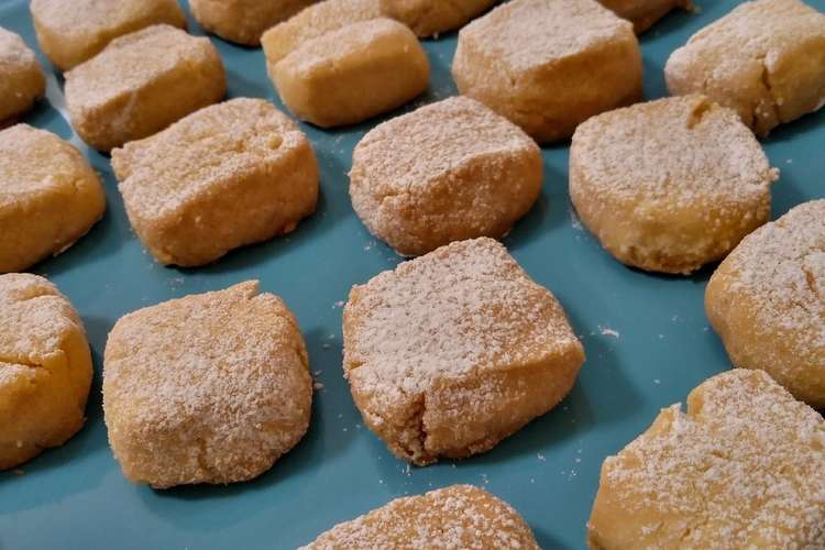 米粉とアーモンドプードルのクッキー レシピ 作り方 By Chako太郎 クックパッド 簡単おいしいみんなのレシピが352万品