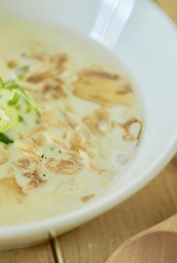 台湾の豆乳スープ鹹豆漿シェントウジャン