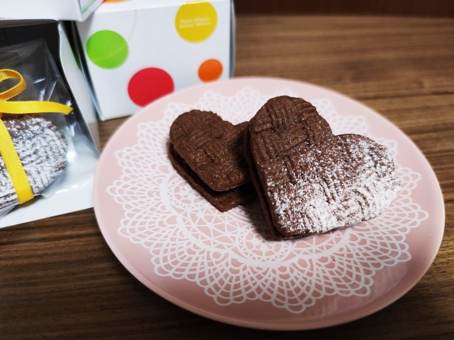 編み込みハートの生チョコサンドクッキーの画像