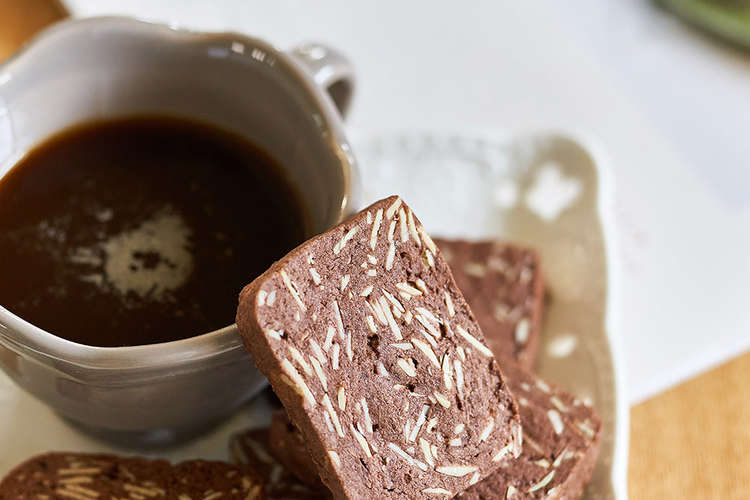 アーモンドチョコクッキー レシピ 作り方 By Pook Dailydelicious クックパッド 簡単おいしいみんなのレシピが372万品