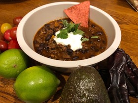 ひき肉とかお豆で絶品チリコンカルネ!