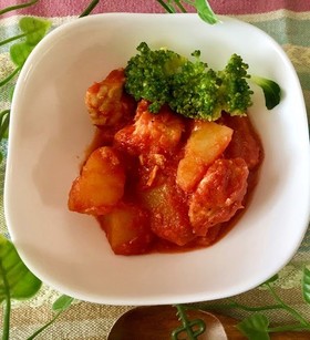 ササミとジャガイモのトマト煮