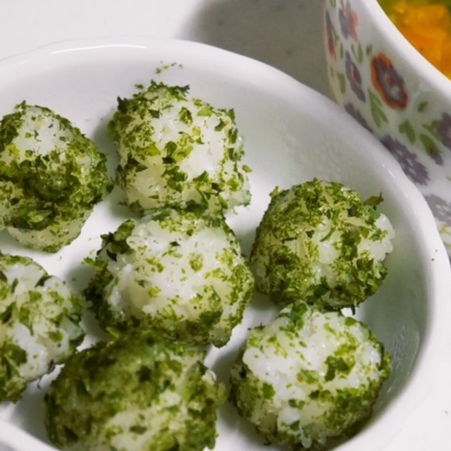 離乳食後期 青のりおにぎり レシピ 作り方 By なななな Mama クックパッド 簡単おいしいみんなのレシピが354万品 離乳食後期 青のりおにぎり レシピ 作り方 By なななな Mama クックパッド 簡単おいしいみんなのレシピが354万品