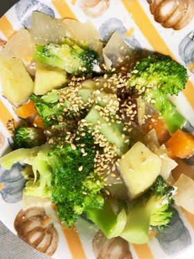 全てレンジ根菜だけ肉なしミルクあんサラダ