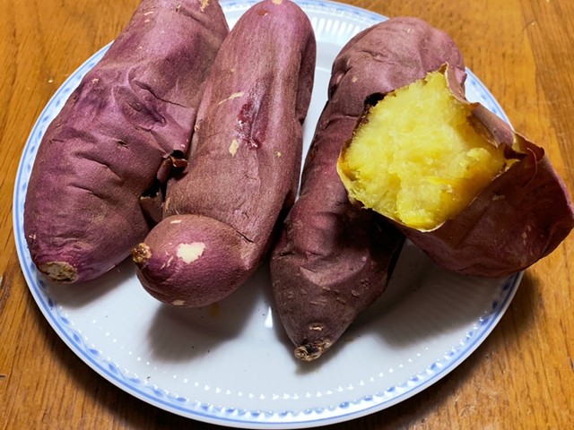 焼き芋♡タヌキくん