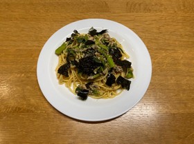 春を先取り「菜の花と鯖缶のスパゲティ」