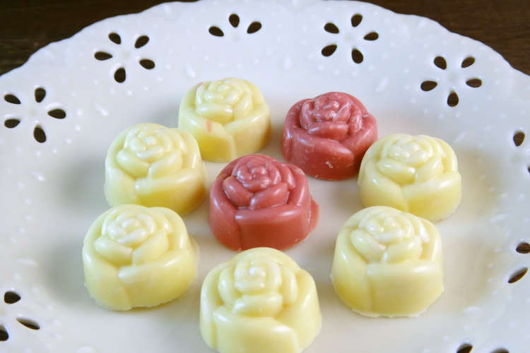 シリコマートの型で 薔薇 ルビーチョコ レシピ 作り方 By Lunadrop クックパッド 簡単おいしいみんなのレシピが351万品