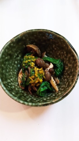 菜の花としめじのごま和え