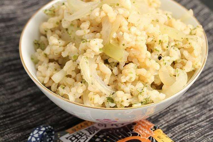簡単 悪魔のおにぎり 玉葱ご飯 レシピ 作り方 By だんどり亭 クックパッド 簡単おいしいみんなのレシピが366万品