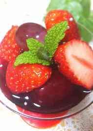 イチゴ カクテル