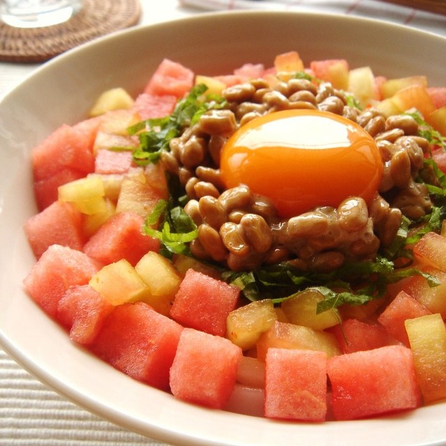 スイカ 納豆のピリ辛サラダうどん レシピ 作り方 By Iano クックパッド
