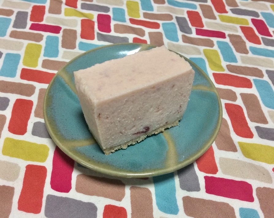 超簡単☆cuteな苺のレアチーズケーキの画像