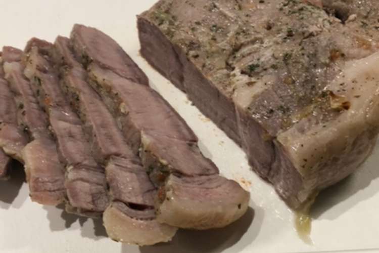 ダッチオーブンでローストポーク レシピ 作り方 By クックakaaan クックパッド 簡単おいしいみんなのレシピが350万品