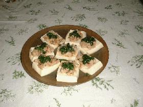 蒸し豆腐ネギソ-スがけ