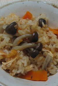 簡単★麻婆豆腐の素で炊き込みご飯