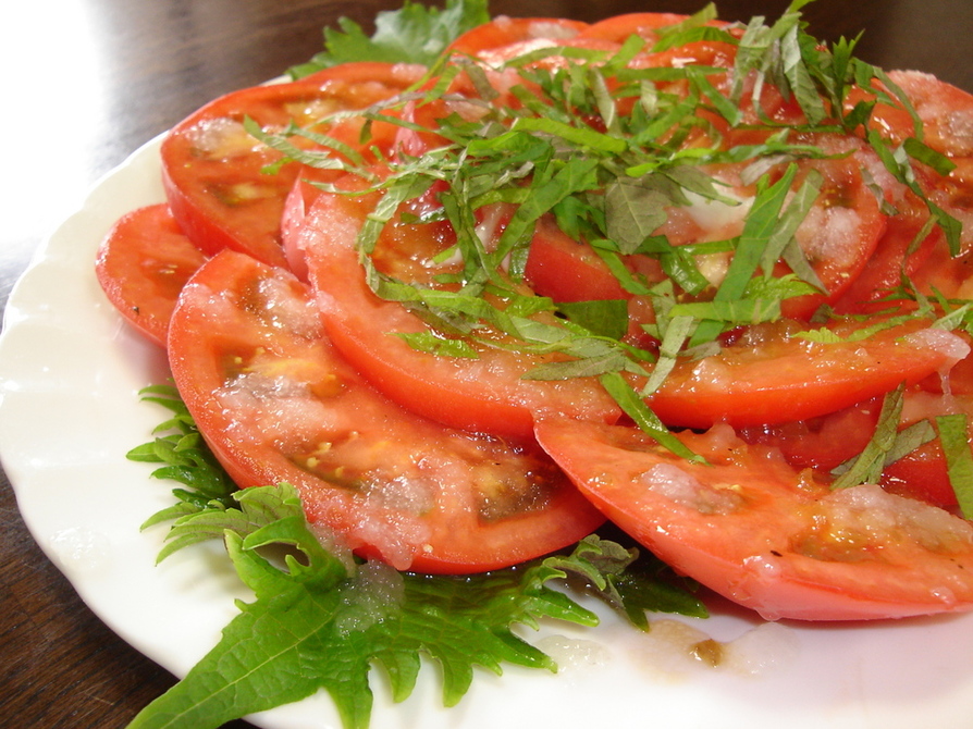 ★大皿でちょっと素敵にトマトサラダの画像