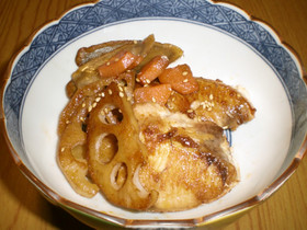ぶりと根菜のピリ辛照り焼き