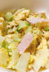 白菜・油揚げ・ハムの卵とじ煮
