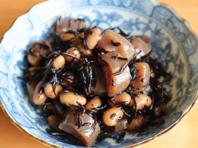 包丁を使わないひじきの煮物 レシピ 作り方 By Yukiの食堂 クックパッド