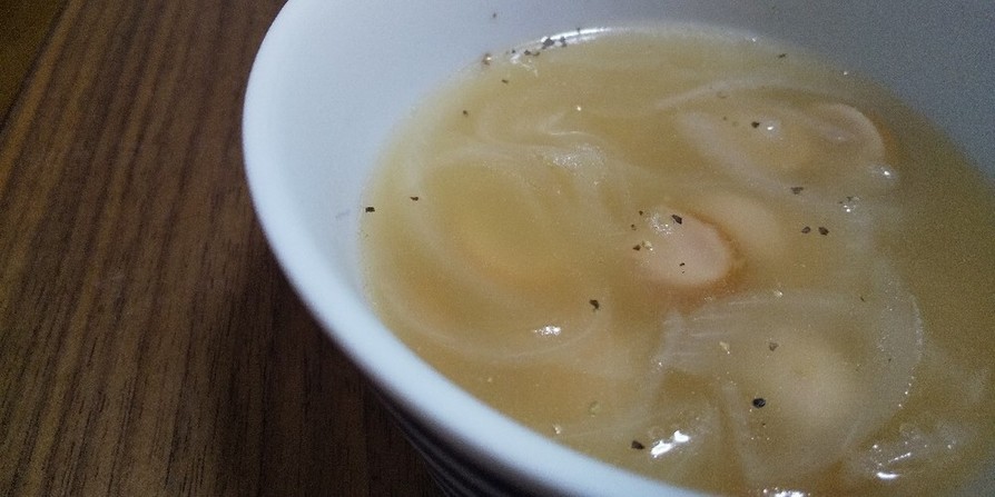 玉ねぎとウインナーのコンソメスープ☆の画像