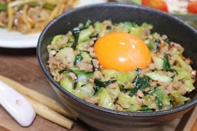 嫌いな人はいないでしょ♡餃子の中身丼★