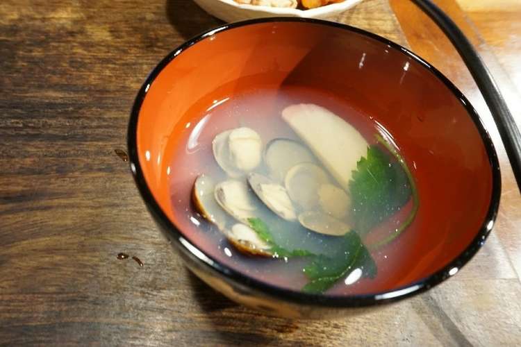 しじみのお吸い物 お食い初めの蛤代用 レシピ 作り方 By Miiyaaan クックパッド